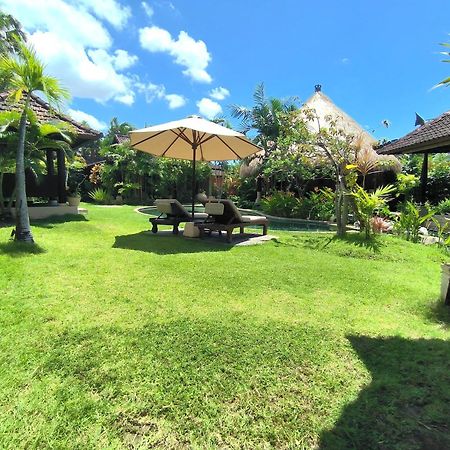 Villa Plawa Asri Seminyak Eksteriør billede