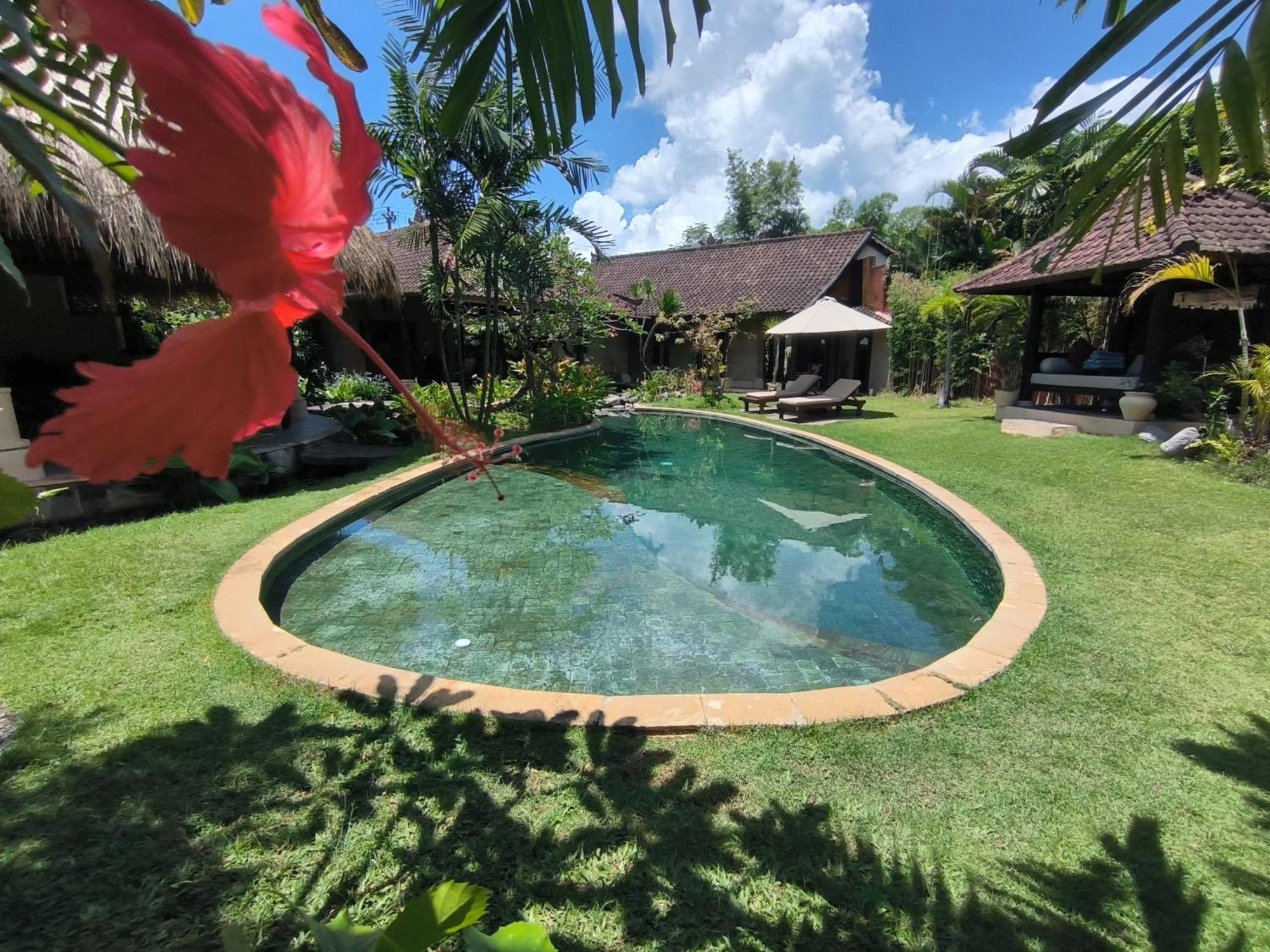 Villa Plawa Asri Seminyak Eksteriør billede