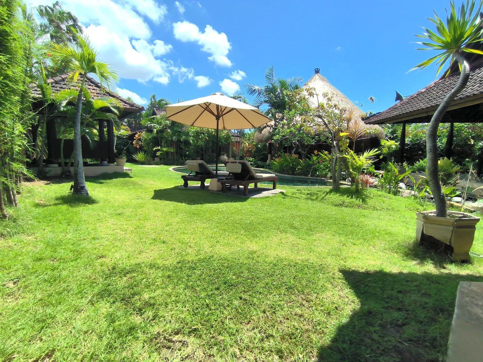 Villa Plawa Asri Seminyak Eksteriør billede