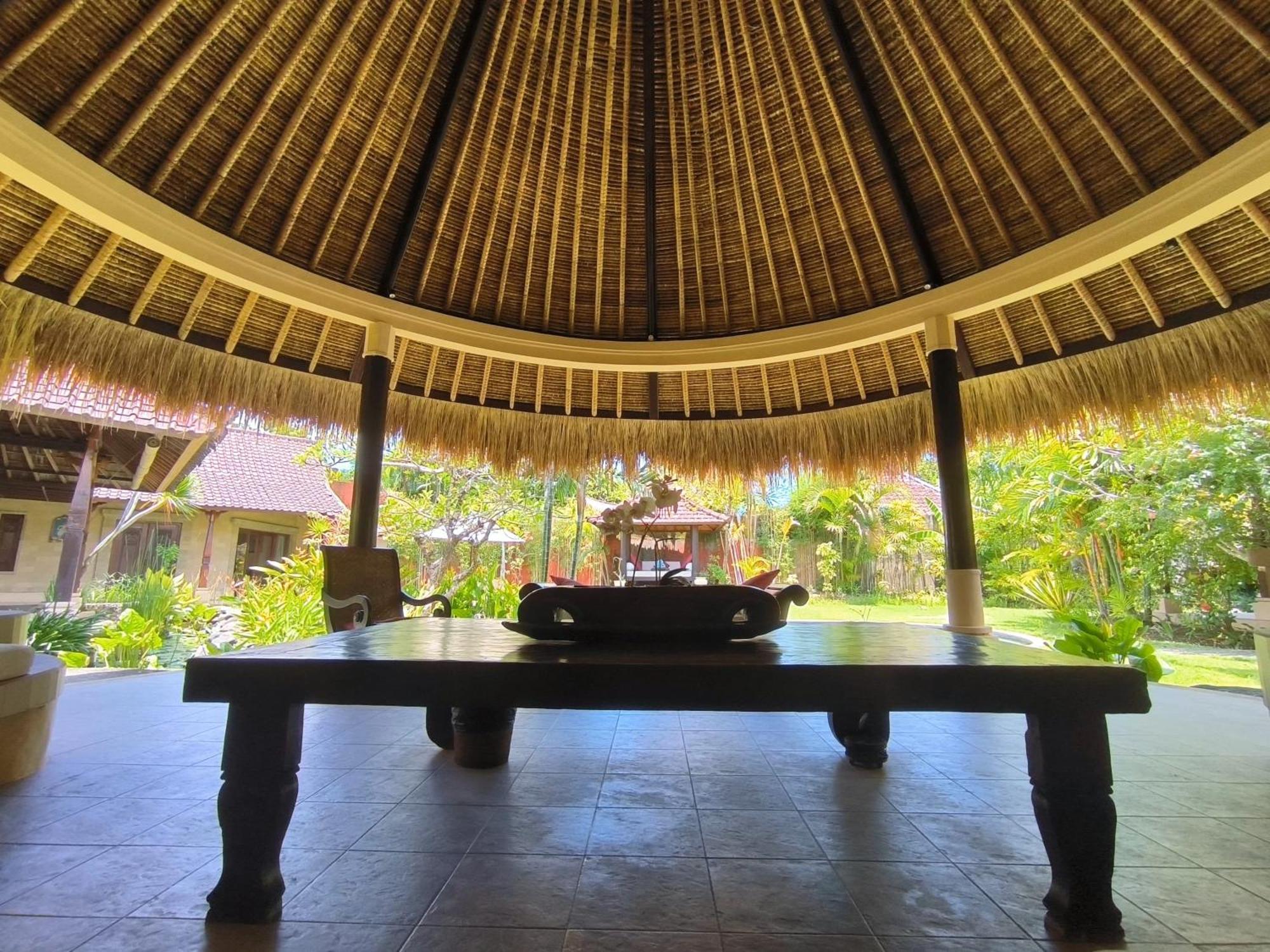 Villa Plawa Asri Seminyak Eksteriør billede