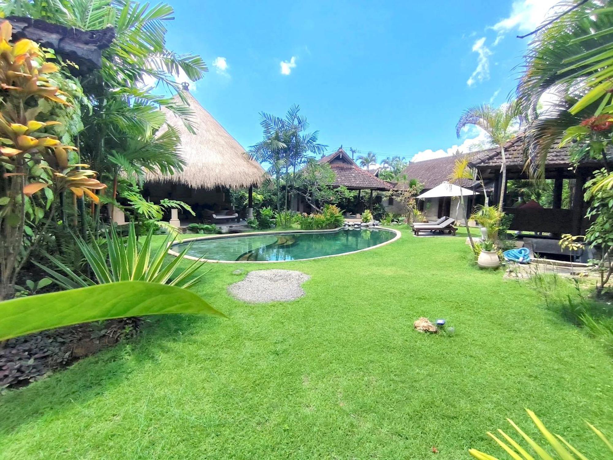 Villa Plawa Asri Seminyak Eksteriør billede